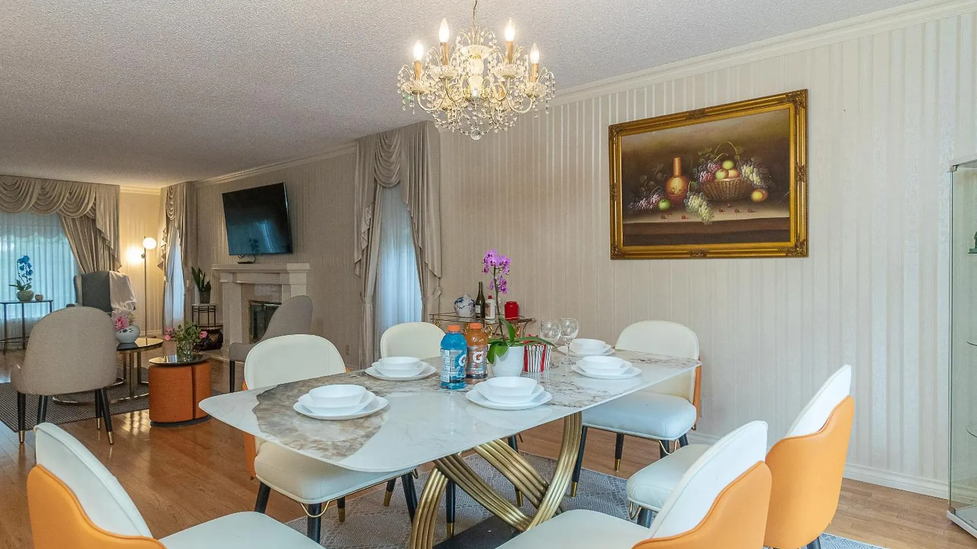 Garden Hotel 3-Bedroom House For Whole Book Richmond Canada